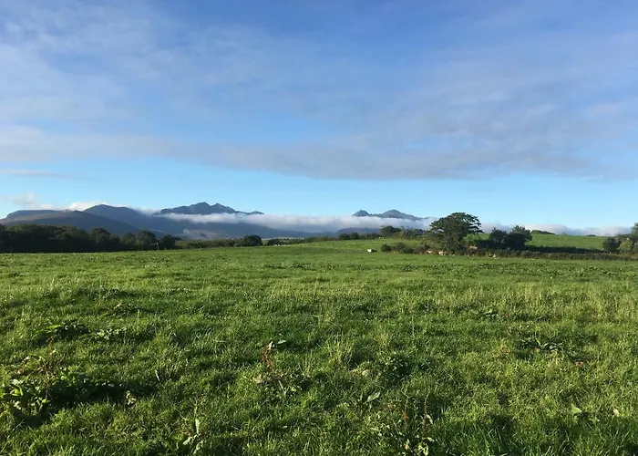 Farmyard Lane Glamping Роскошный шатер